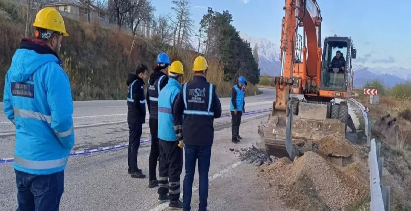 VASKİ Su Hattı Onarımlarına Devam Ediyor