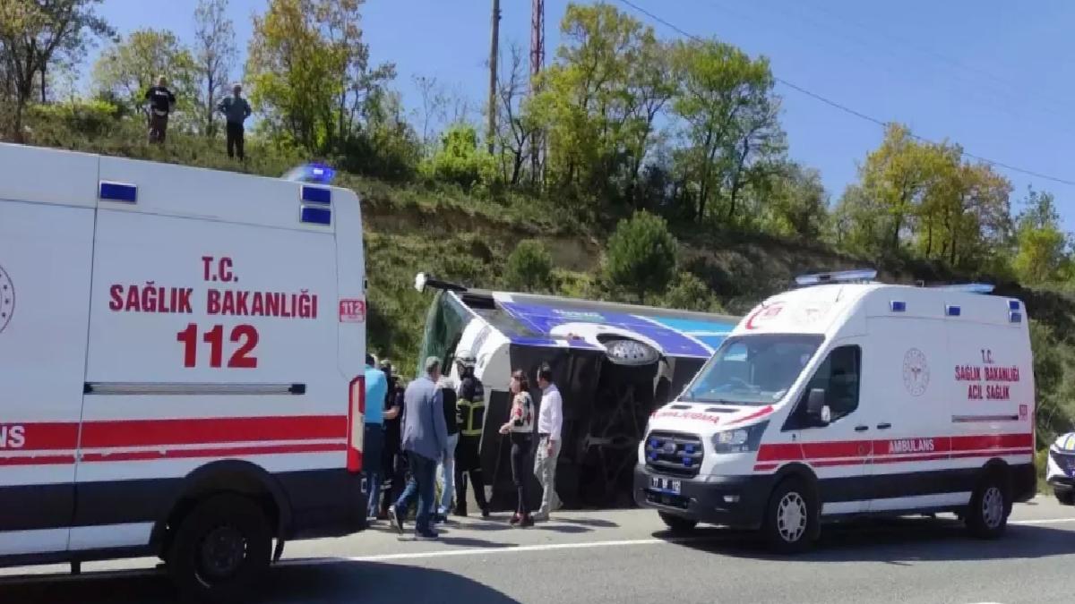 Yalova’da Otobüs Devrildi: 1 Ölü, 2 Yaralı