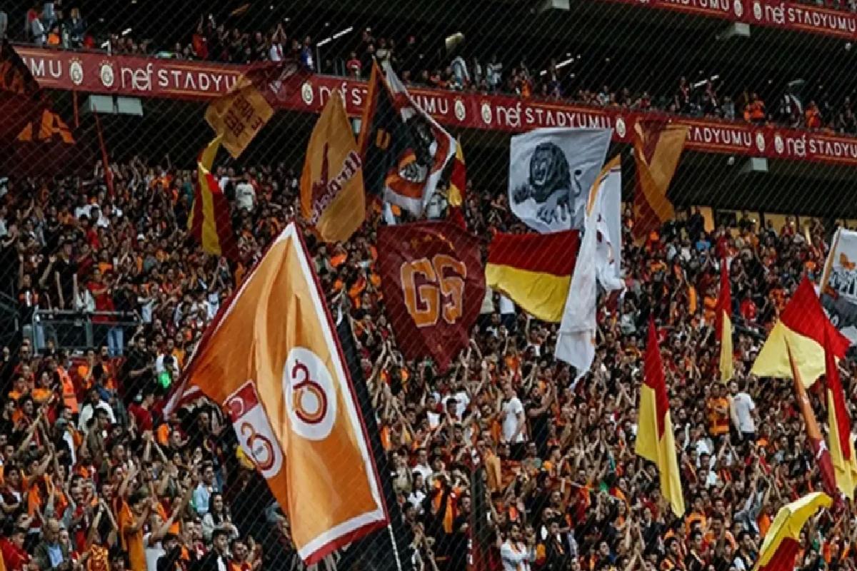 Yeni takımında da beğenilmedi! Galatasaraylıların gitti diye sevindiği futbolcu geri dönüyor