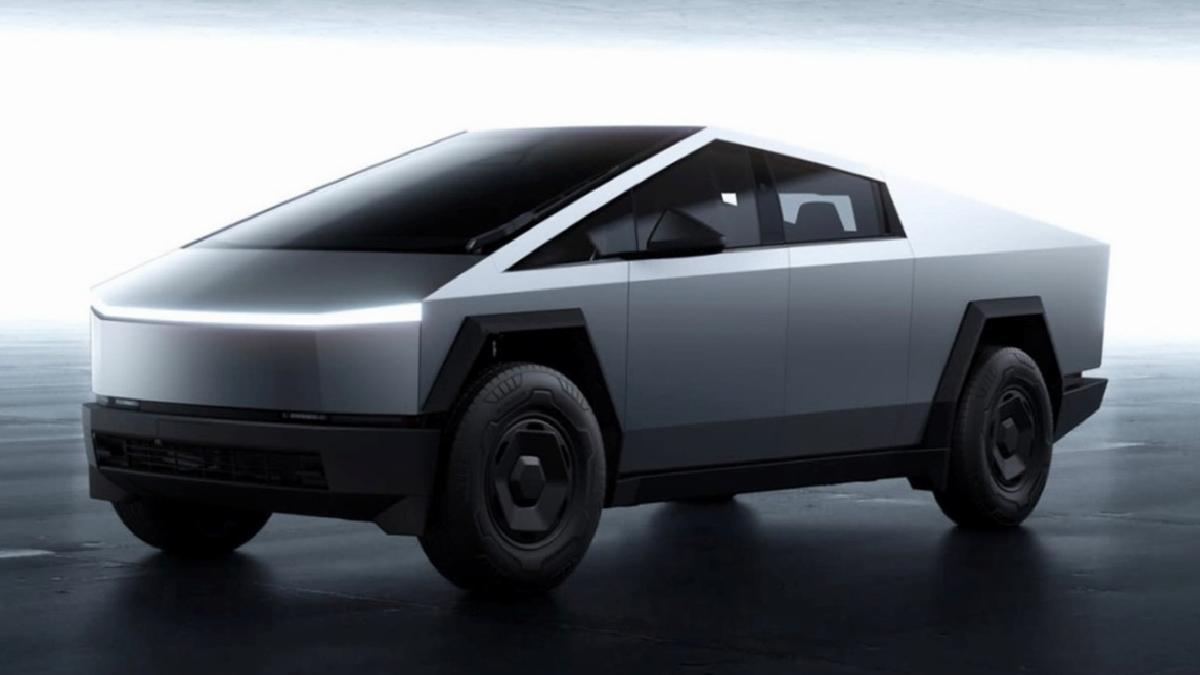Yeni Tesla Cybertruck modeli satışa sunuldu: İşte fiyatı