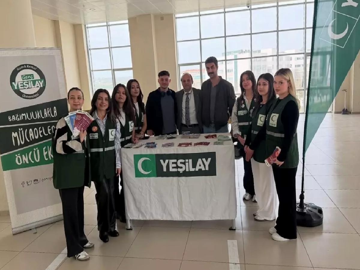 Yeşilay’dan Üniversiteli Gençlere Destek