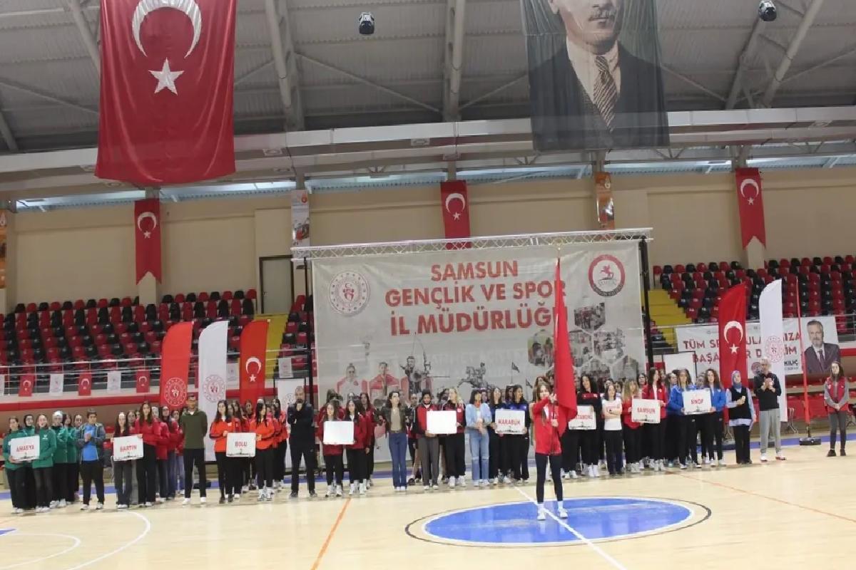 Yurt Lig Voleybol Finalleri Bafra’da Başladı
