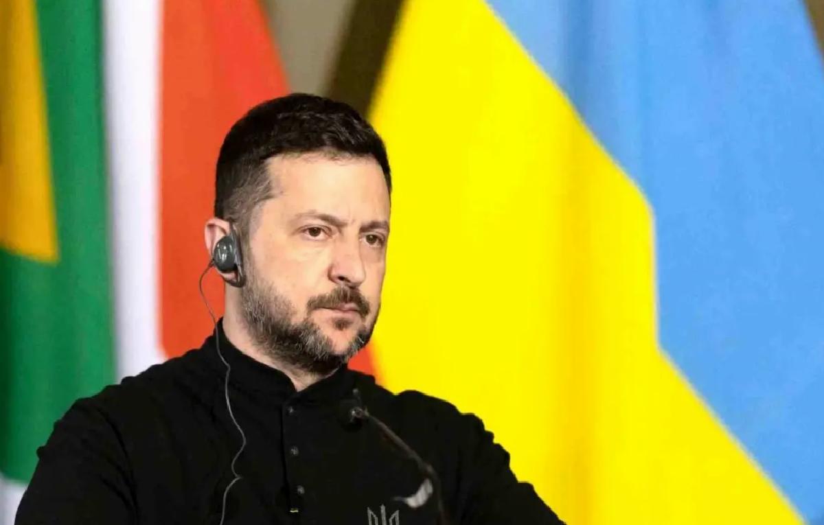 Zelenskiy: Rusya Kuzey Kore Füzesini Kullandı