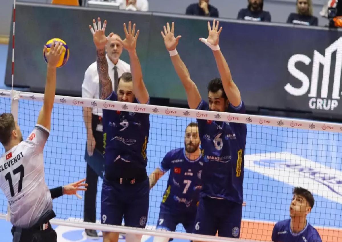 Ziraat Bankkart, Arkas Spor’u 3-1 Mağlup Ederek Finale Yükseldi
