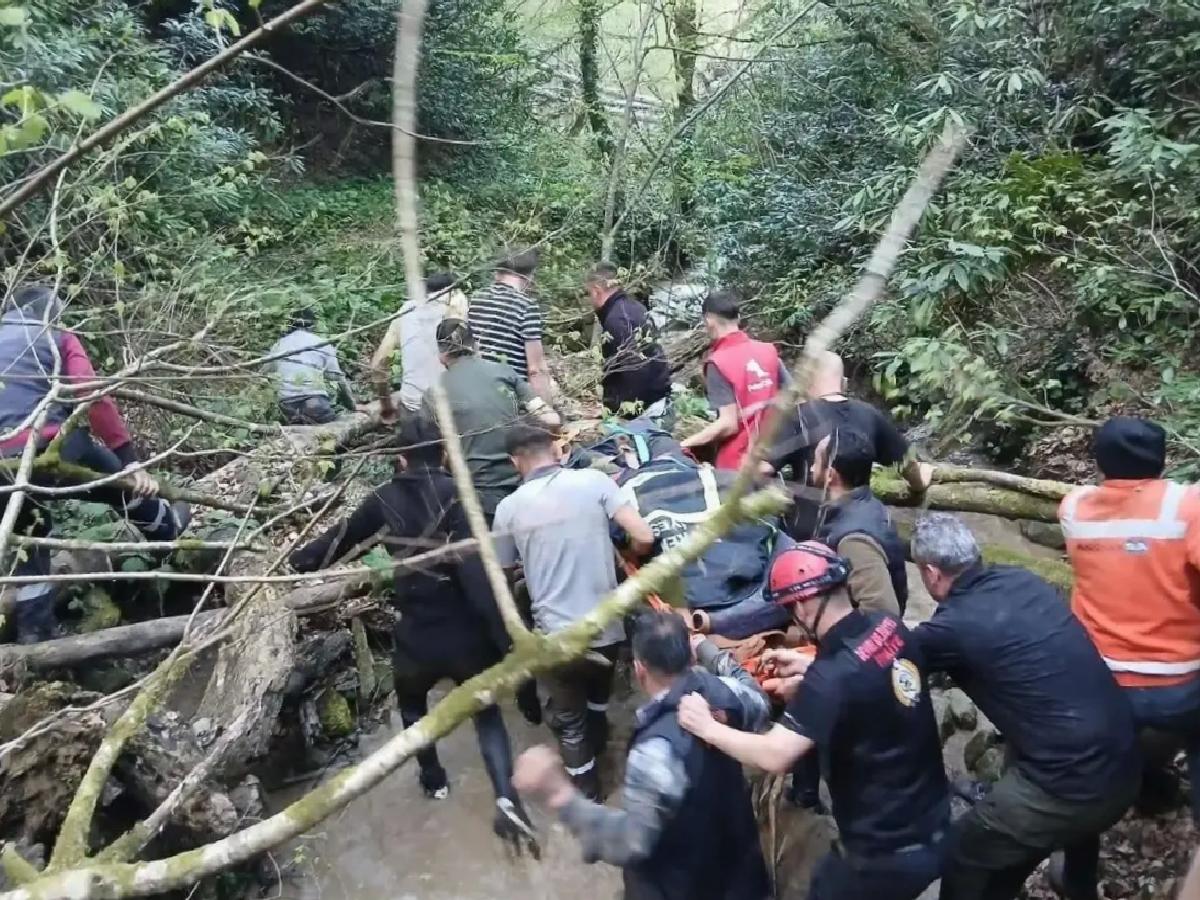 Zonguldak’ta Kamyon Devrildi: Sürücü Hayatını Kaybetti
