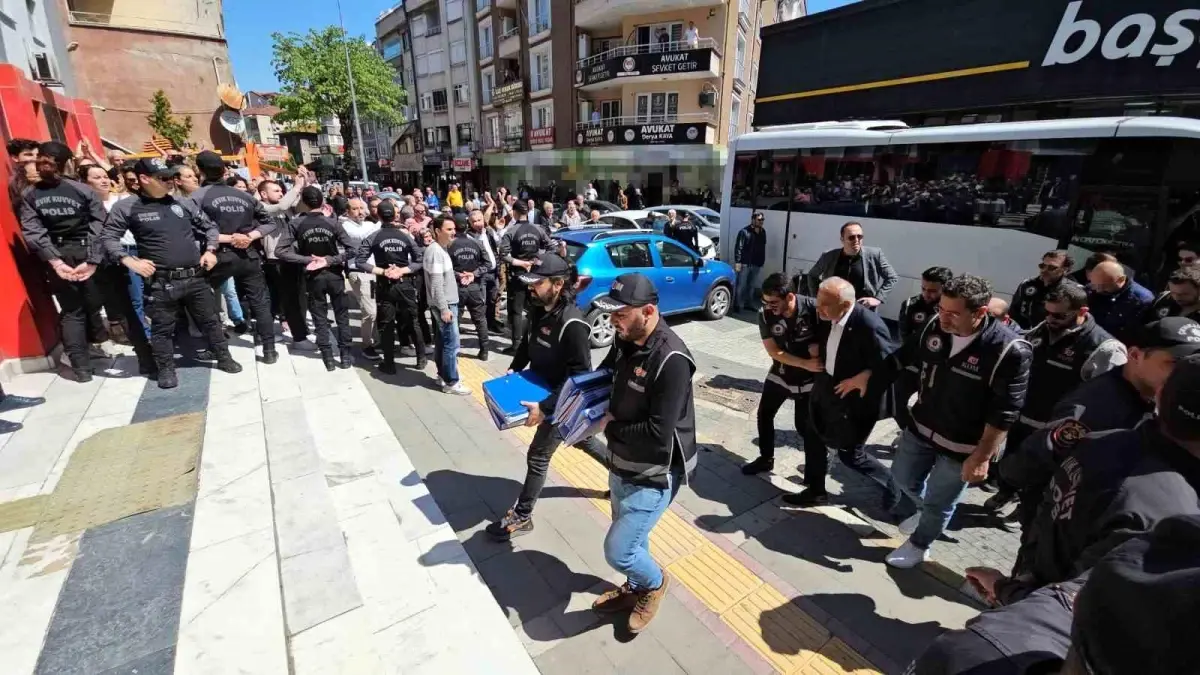 Zonguldak’ta Usulsüzlük İddiaları: Eski Belediye Başkanı Ev Hapsinde
