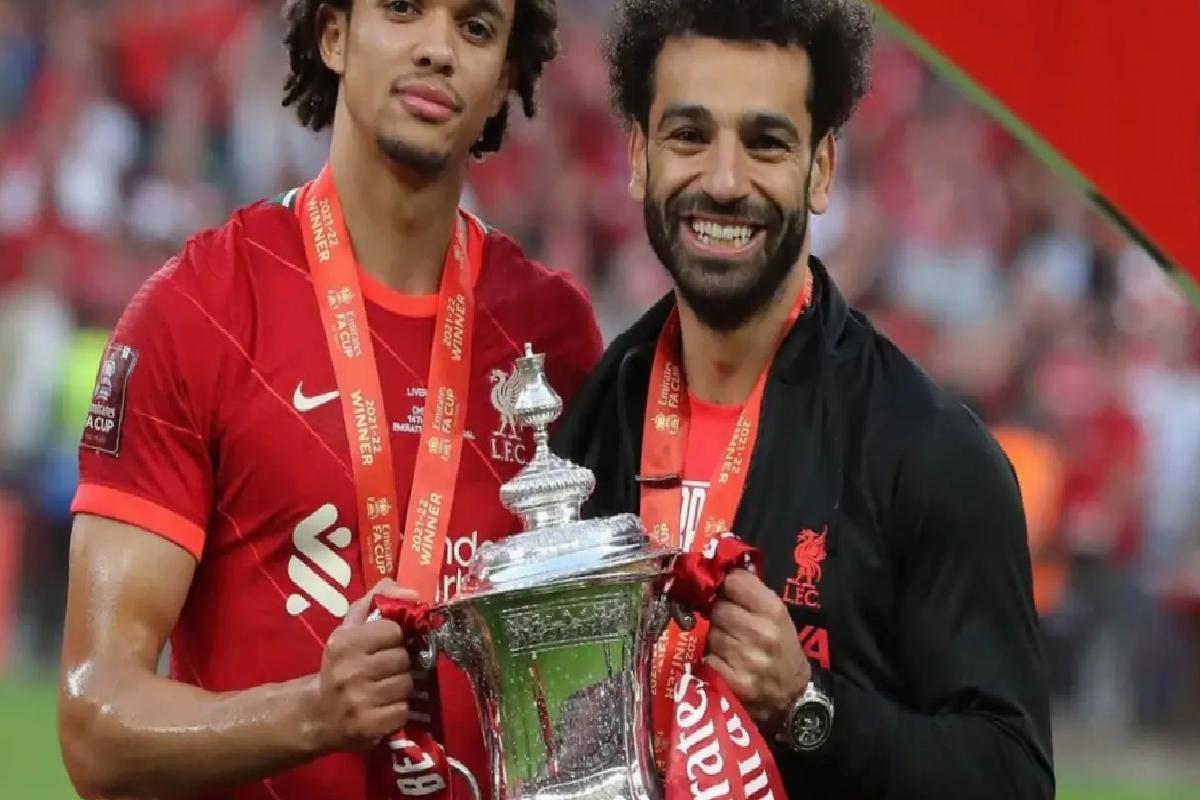 1 hafta önce şampiyon olan Liverpool’da ilk ayrılık resmen duyuruldu