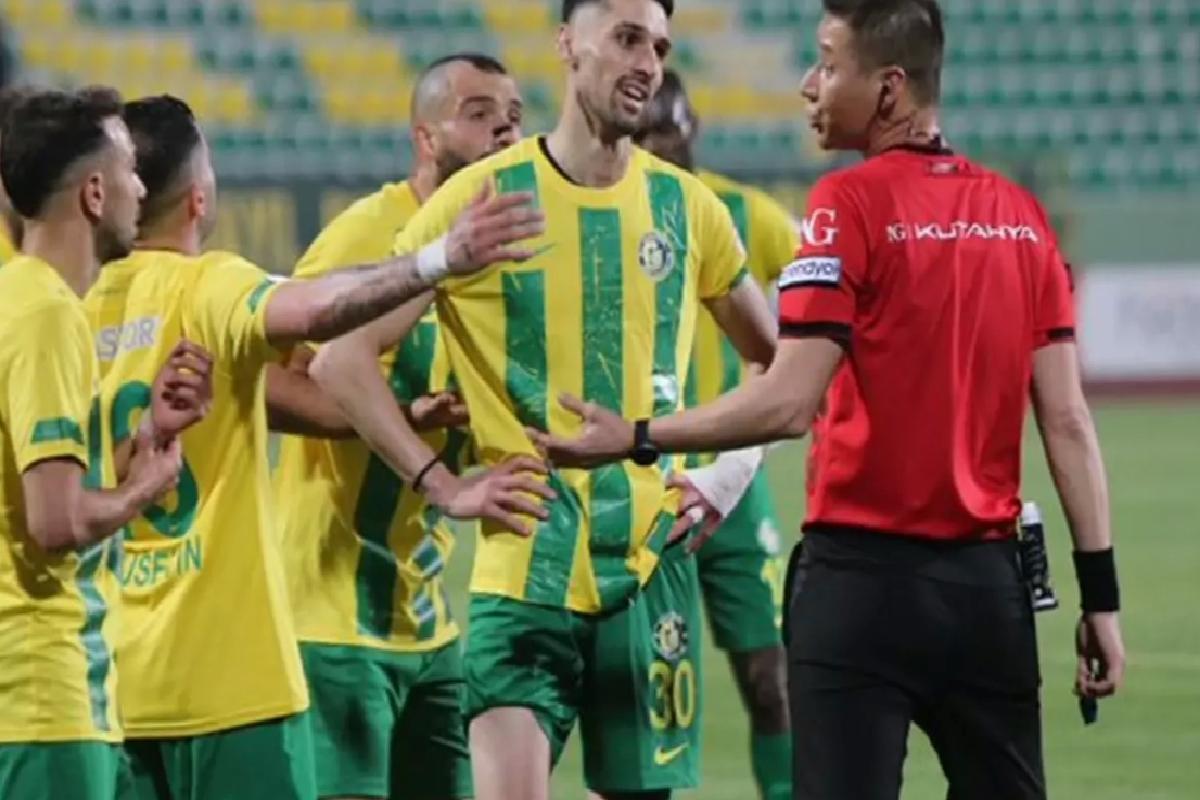1. Lig’e veda eden üçüncü takım belli oldu