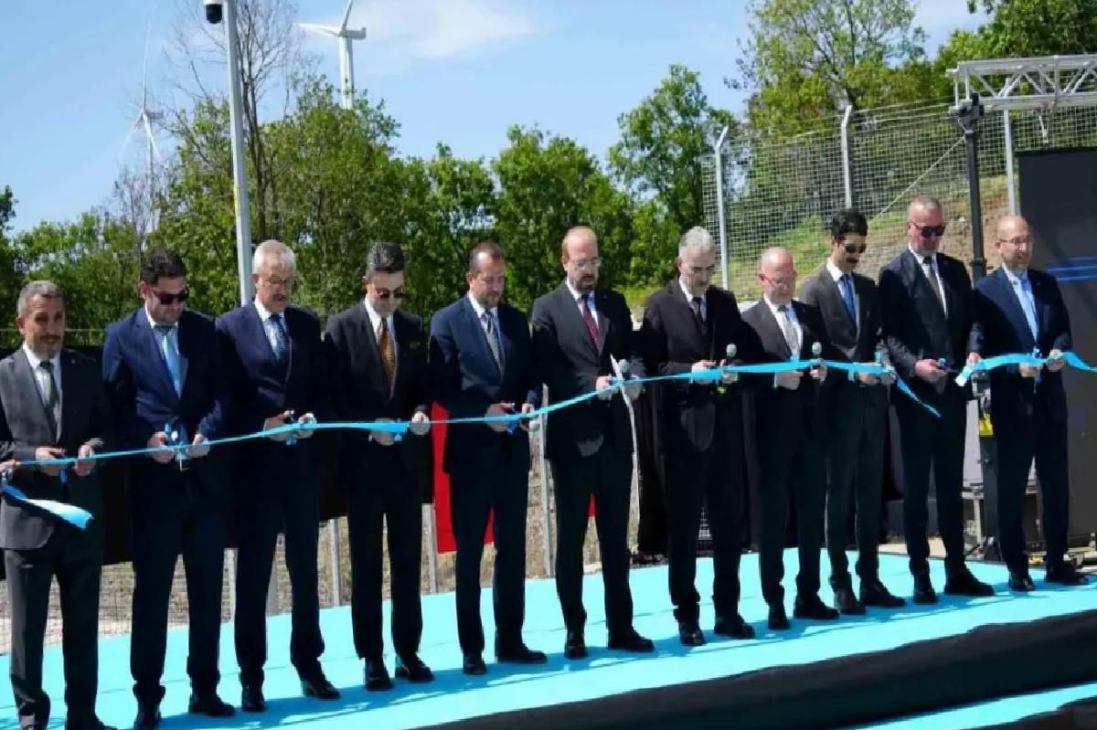 167 bin hanenin elektrik ihtiyacını karşılayacak enerji yatırımı hizmete açıldı