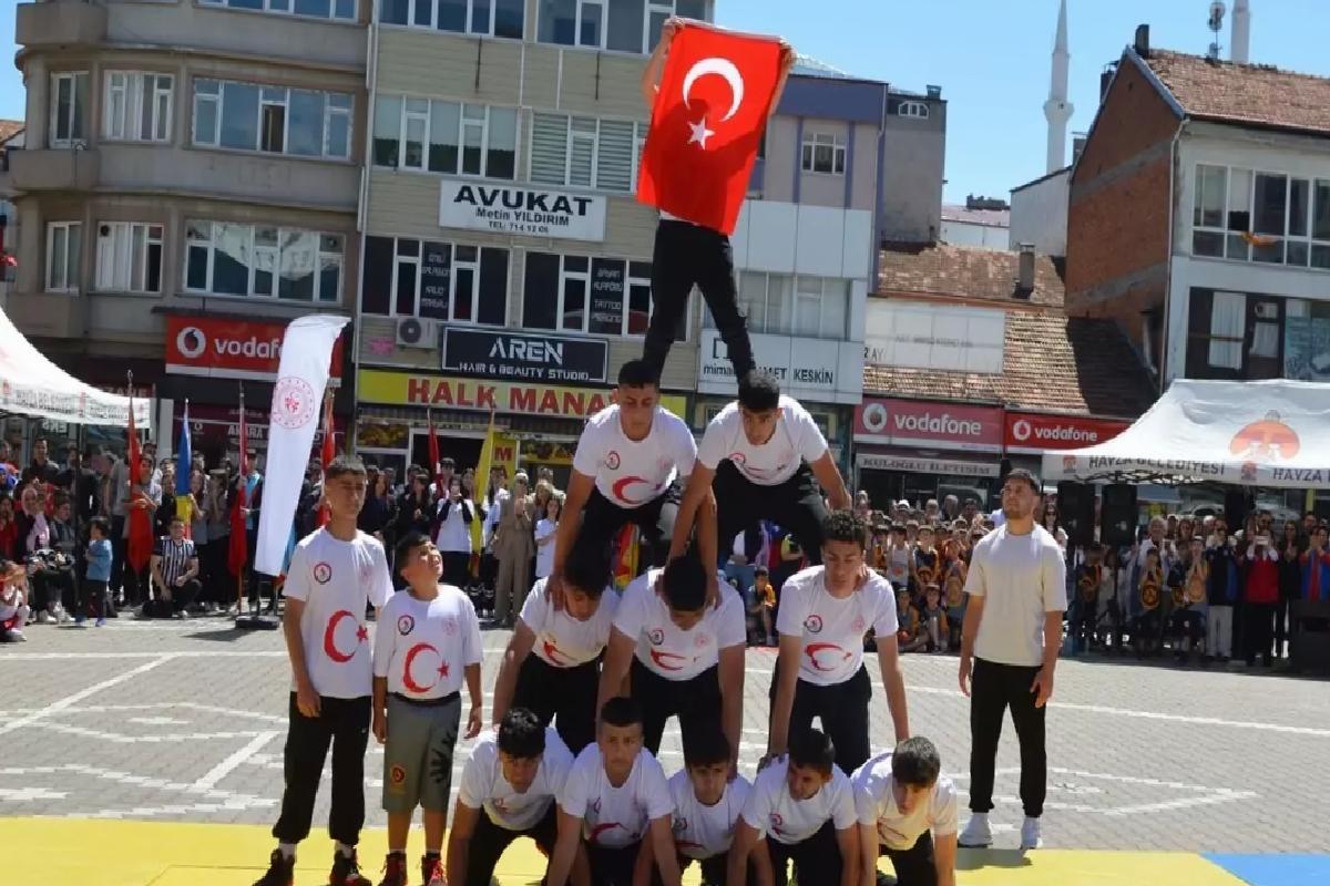 19 Mayıs Coşkusu Havza ve Vezirköprü’de