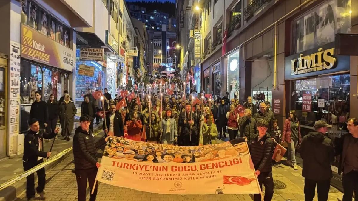 19 Mayıs Kutlamaları Coşkuyla Yapıldı