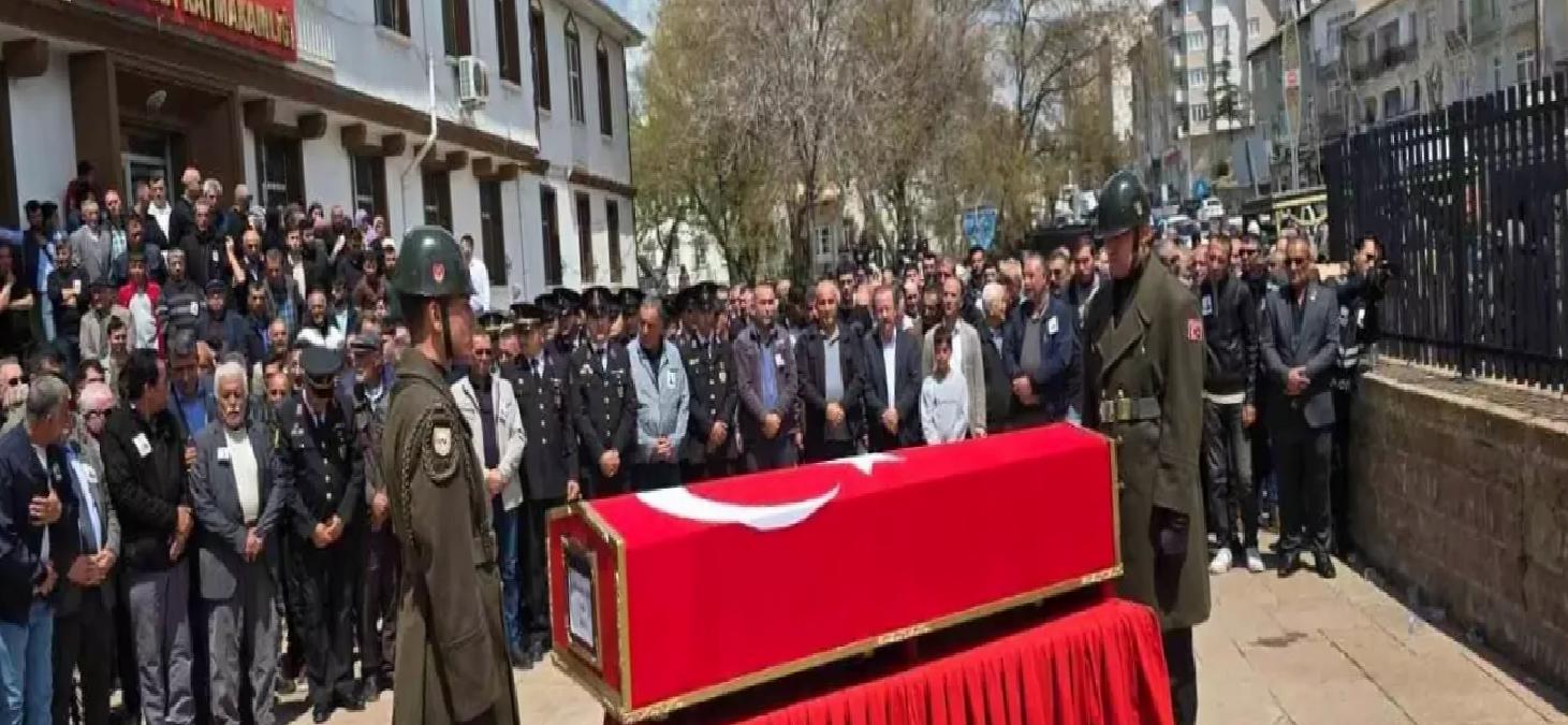 20 Yaşında Şehit Olan Halil İbrahim Yılmaz Toprağa Verildi