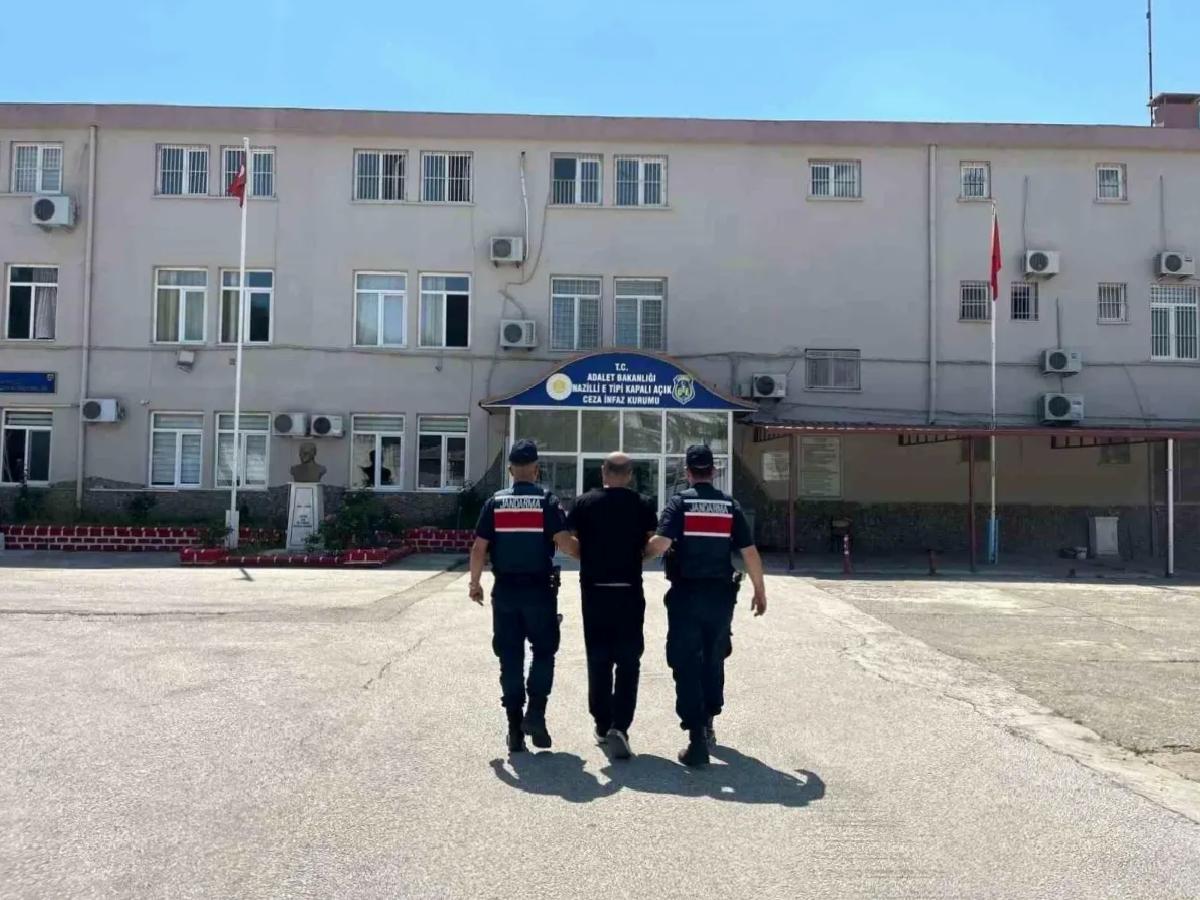 24 Suçtan Aranan Şahıs Yakalandı