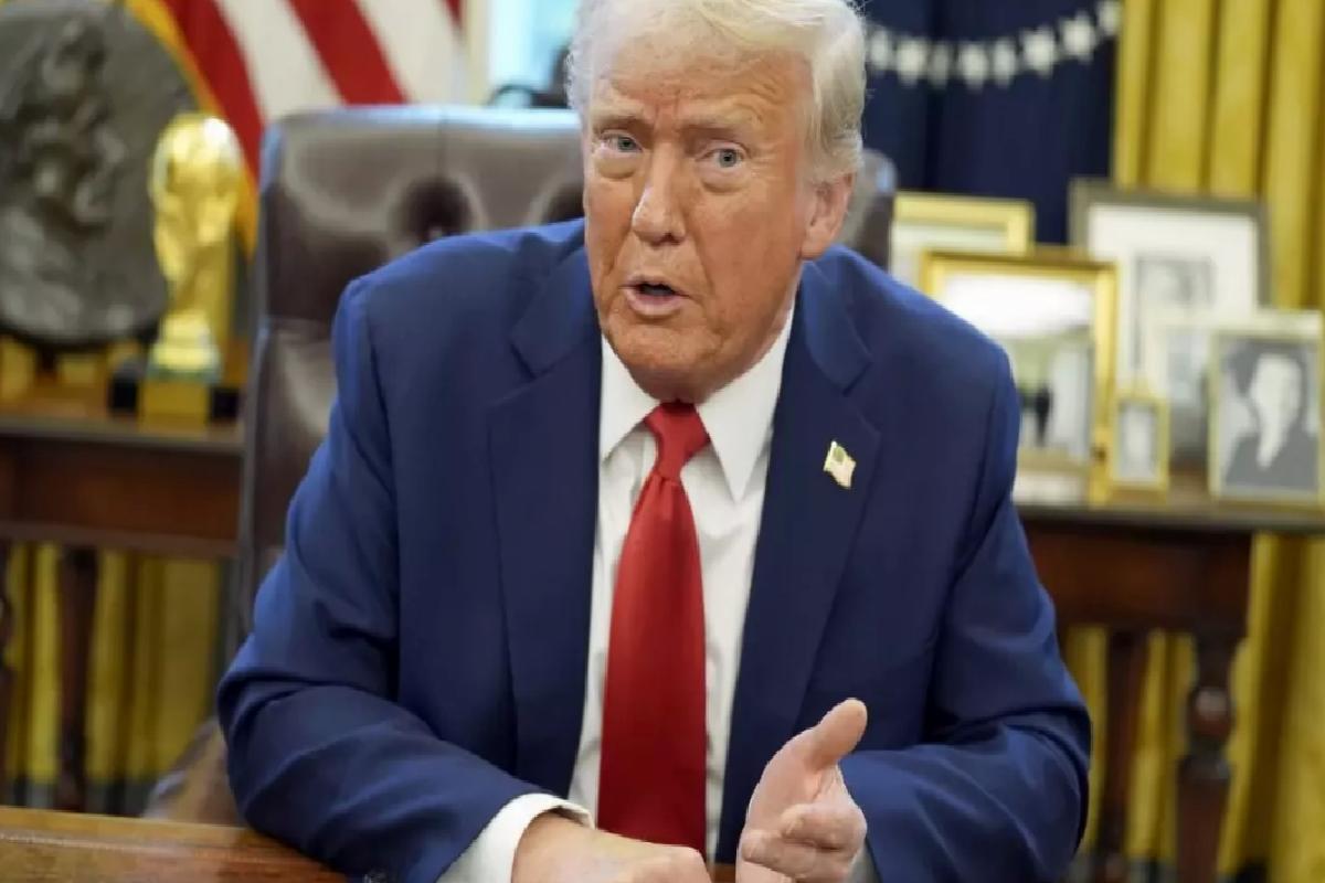ABD Başkanı Trump: Putin ile görüşme verimliydi. Rusya ve Ukrayna hemen ateşkes müzakerelerine başlıyor.