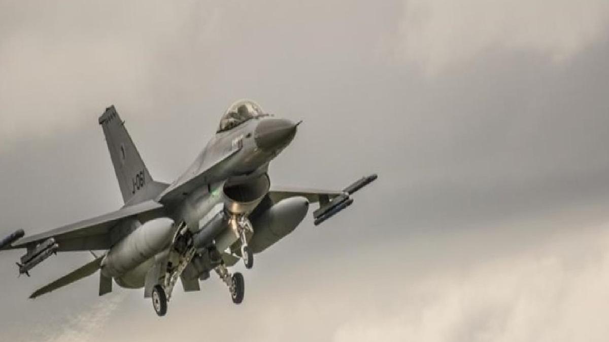 ABD’nin F-16 planı: Ukraynalı pilotlar 310 milyon dolara eğitilecek