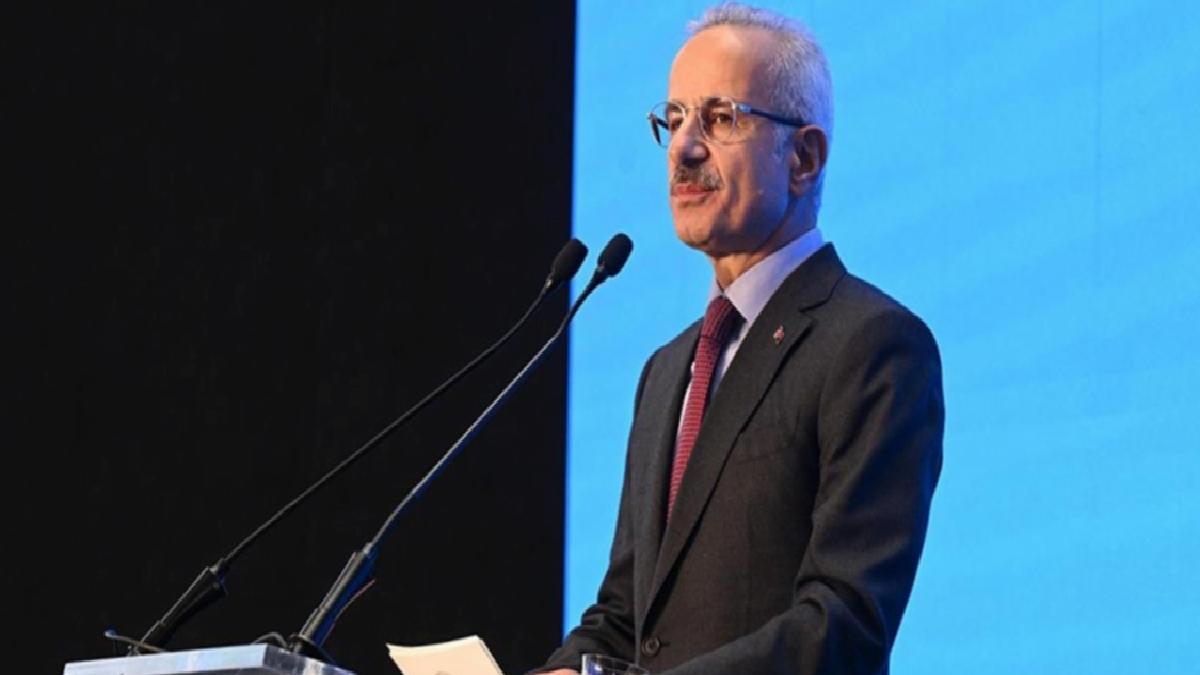Abdulkadir Uraloğlu: Kruvaziyer yolcu sayısı yüzde 52,3 arttı
