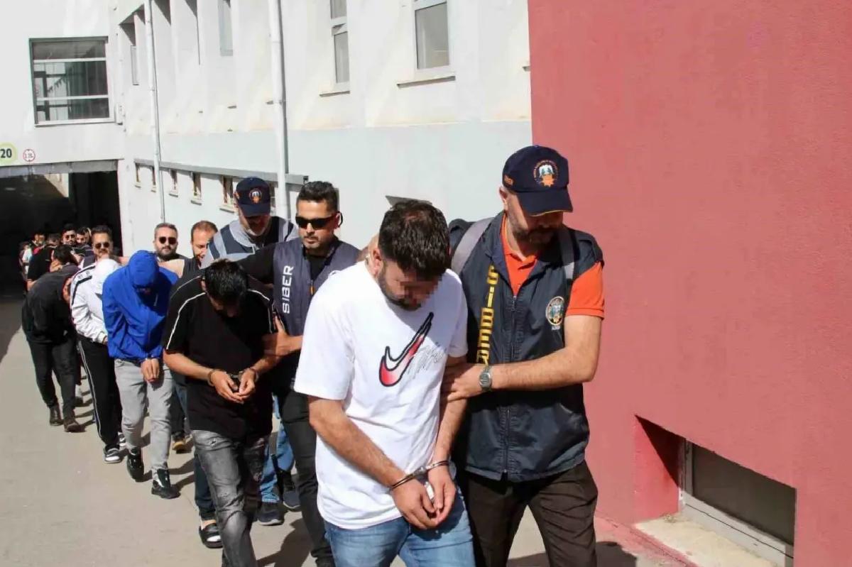 Adana’da Dolandırıcılık Çetesi Çökertildi