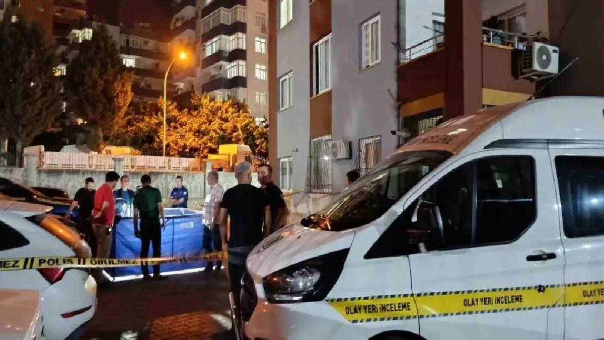 Adana’da Korkunç Cinayet: Genç Kadın Bıçaklanarak Öldürüldü