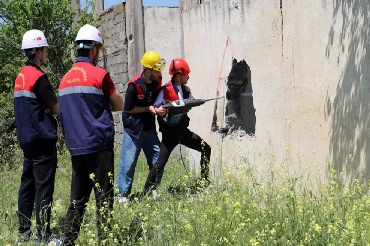 Afet Tatbikatı: Ebelik ve Yönetim Projesi