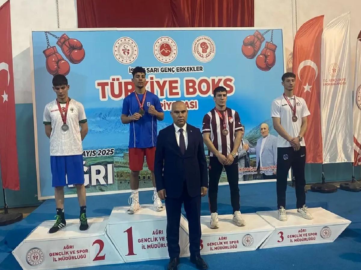 Ağrı’da Boks Şampiyonası Sona Erdi