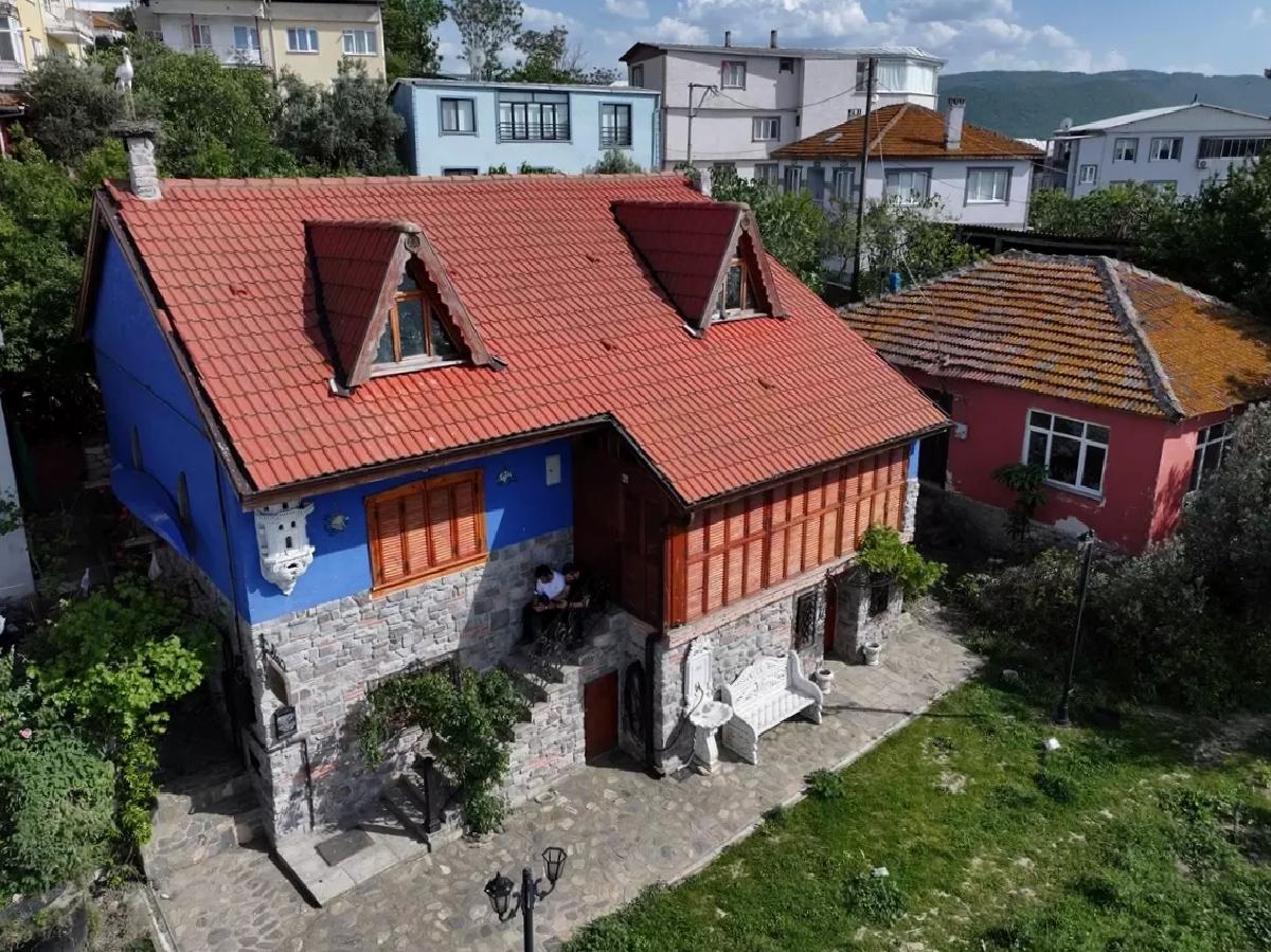 Ahşap Ustalığı ile Tarihi Yapıları Yeniden Yaşatıyor