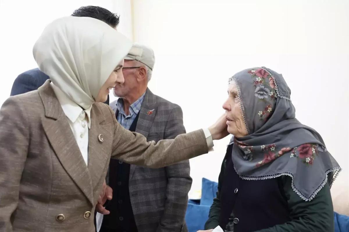 Aile ve Sosyal Hizmetler Bakanı Göktaş, Yozgat’ta şehit ailesini ziyaret etti