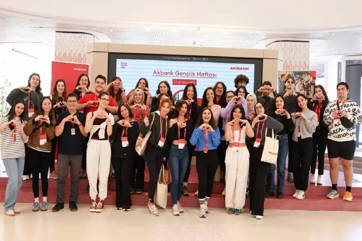 Akbank Gençlik Akademisi 4. Yılını Tamamladı