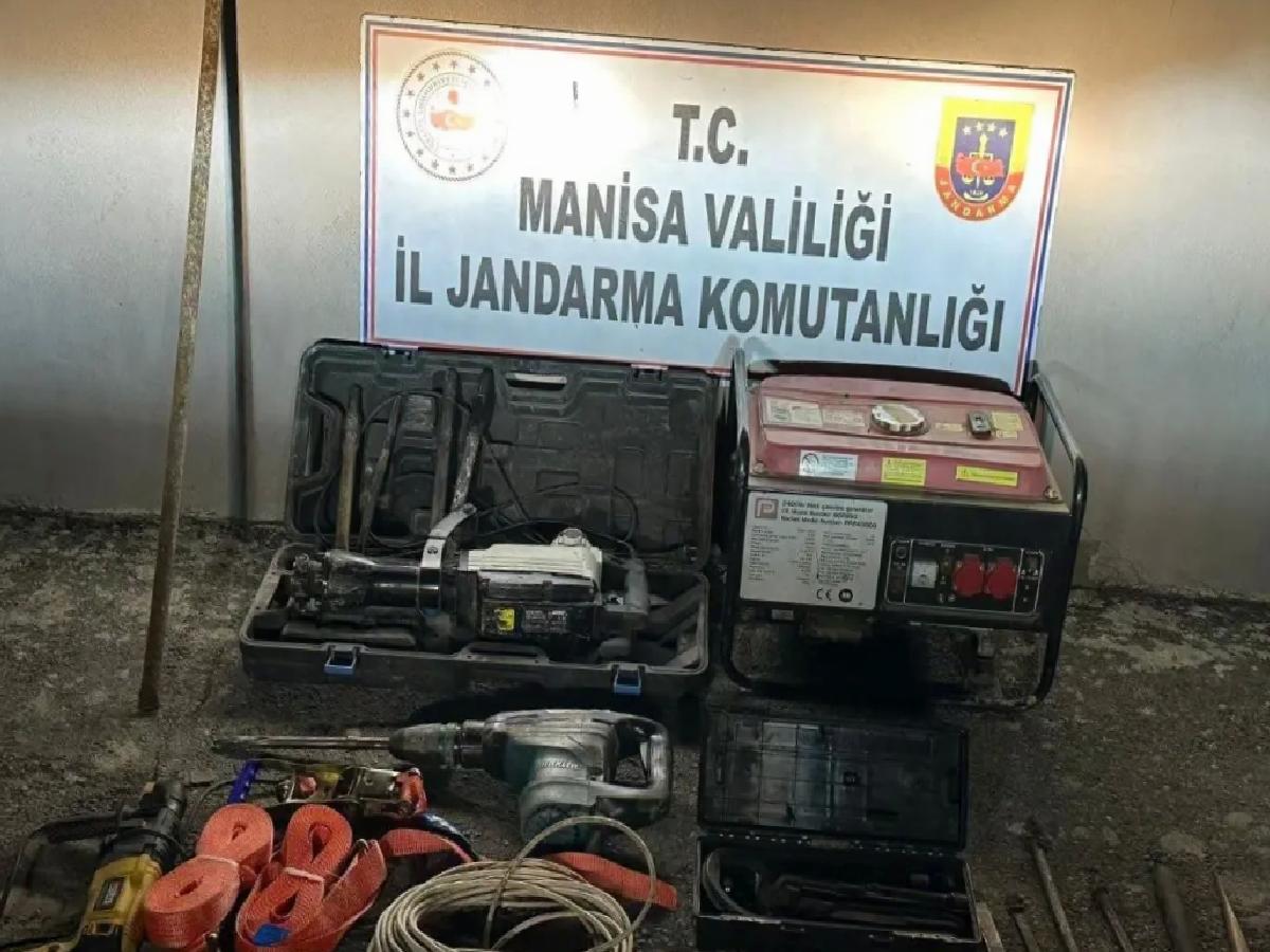 Akhisar’da Kaçak Kazı Operasyonu