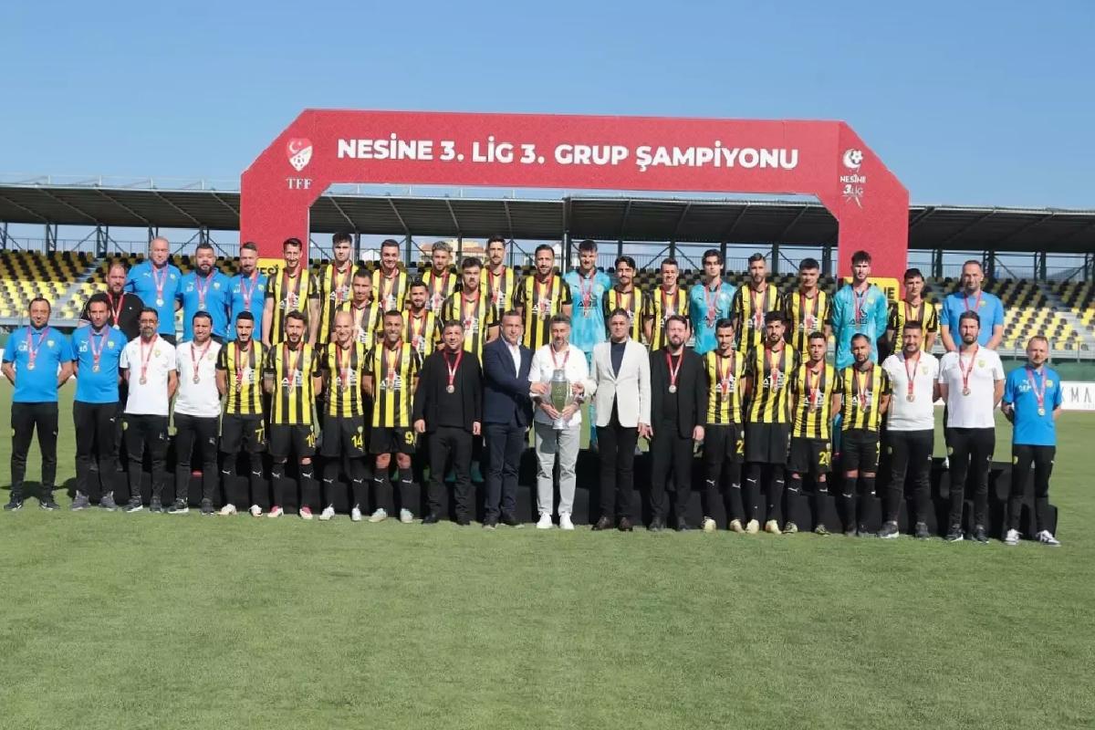 Aliağa Futbol, Namağlup Şampiyon Oldu