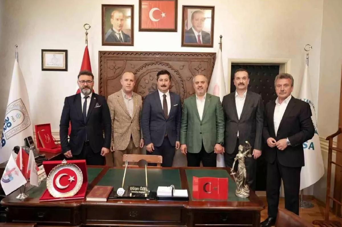 Alinur Aktaş, Ercan Özel’i Ziyaret Etti