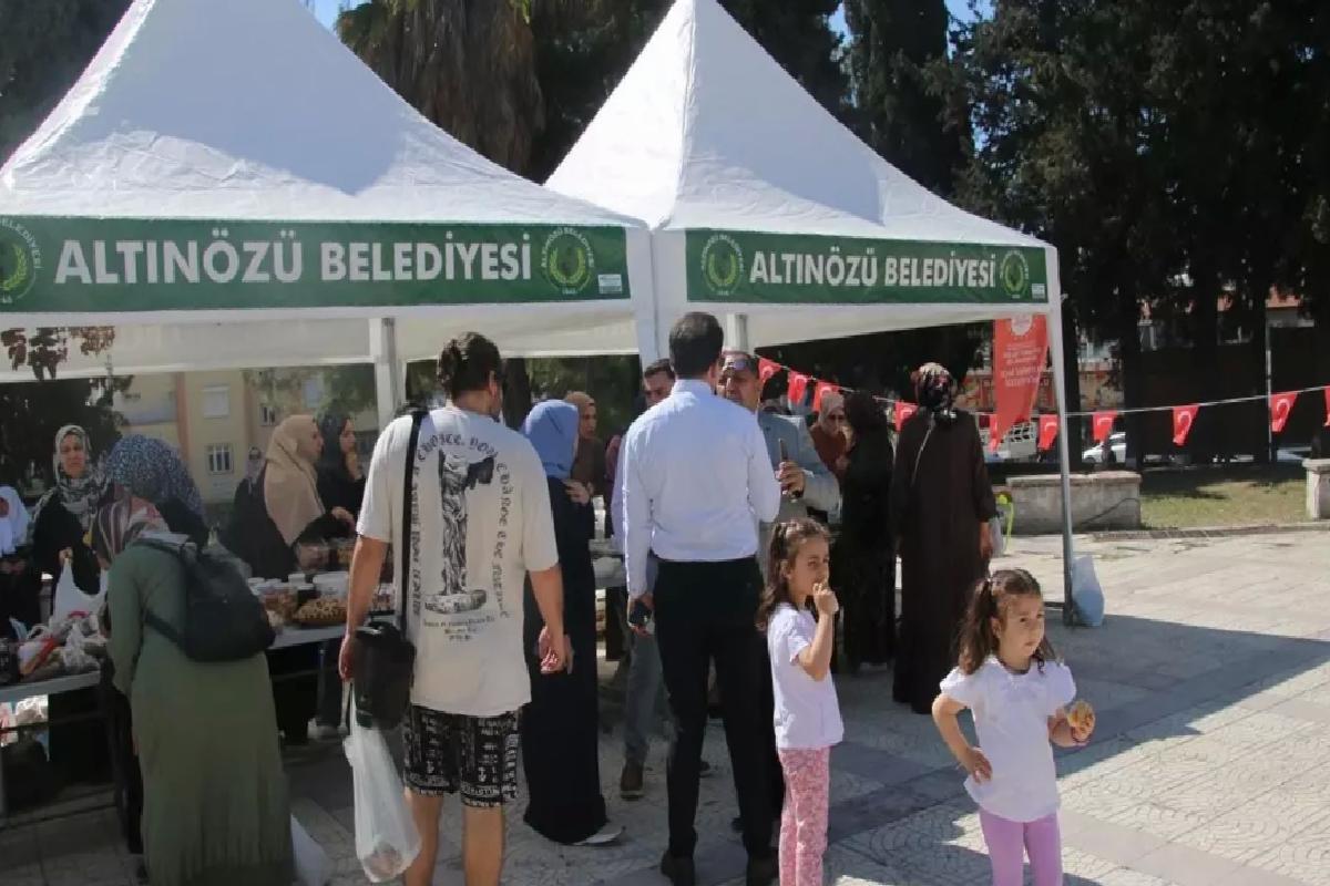 Altınözü’nde Kermes Geliri Depremzedelere