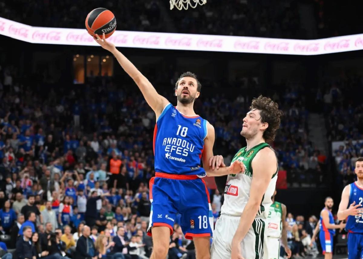 Anadolu Efes Tamam Ya da Devam Maçında