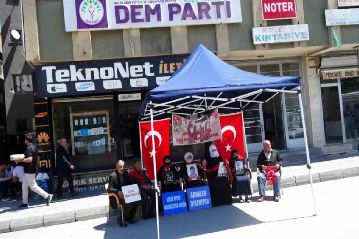Anne Şahinaz Özcan: “Oğlumun odasını hazırladım, yeter ki gelsin”