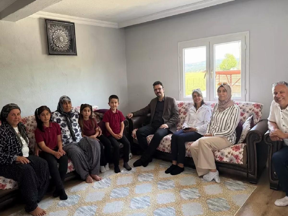 Anneler Günü Kutlaması