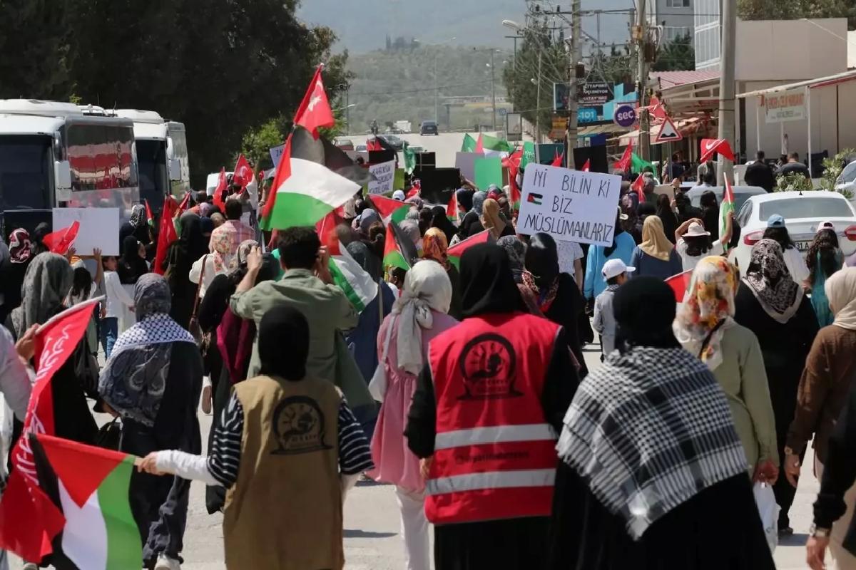 Antakya’da Filistin’e Destek Yürüyüşü