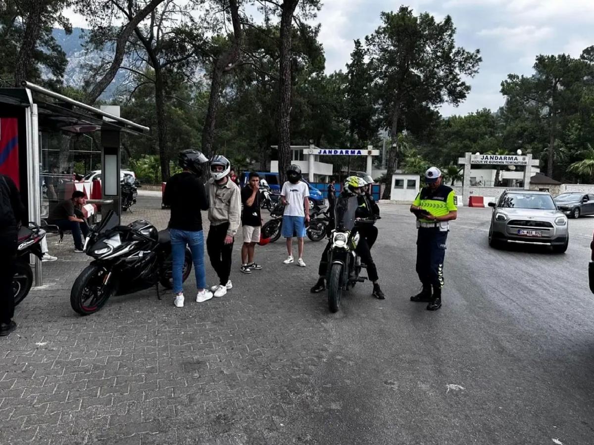 Antalya’da Motosiklet Denetimi