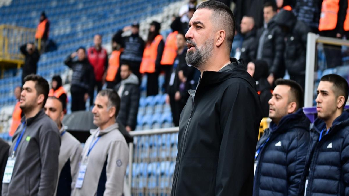 Arda Turan: Eyüpspor’da olmaktan mutluyum