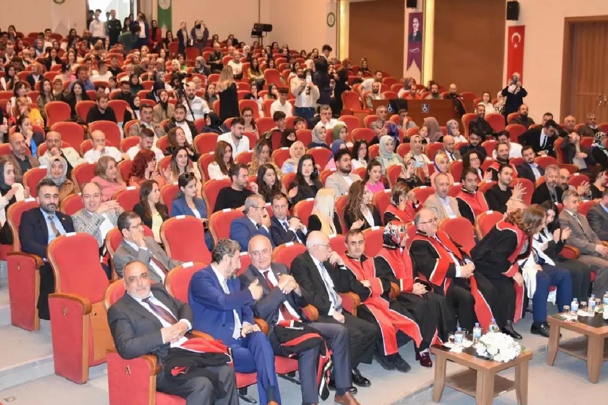 Artvin Çoruh Üniversitesi Mezuniyet Töreni