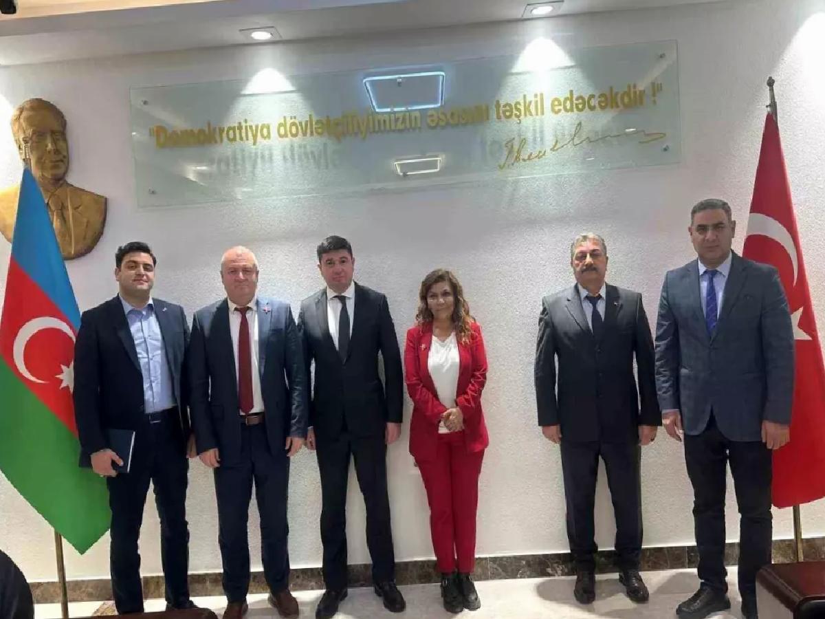 ASİMDER’den Azerbaycan Konsolosuna Ziyaret