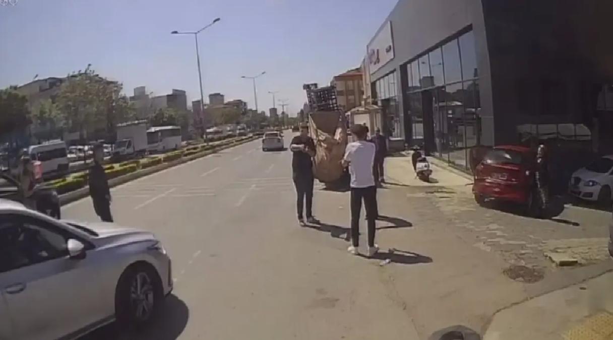 Ataşehir’de Kaza: Kadın Yaralandı