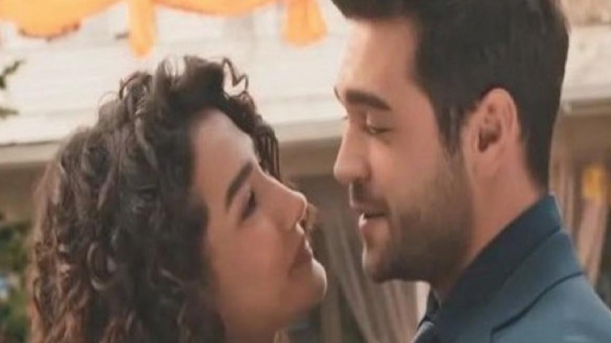 Aybüke Pusat’la aşk yaşıyor! Furkan Andıç, ilişkisini anlattı
