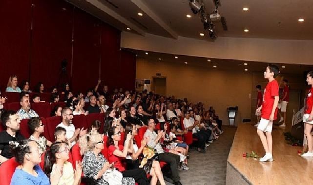 “Aynı Gemideyiz” Oratoryosu Çiğli’de büyük ilgi gördü