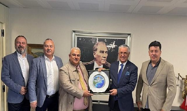 Babayev’e teşekkür plaketi