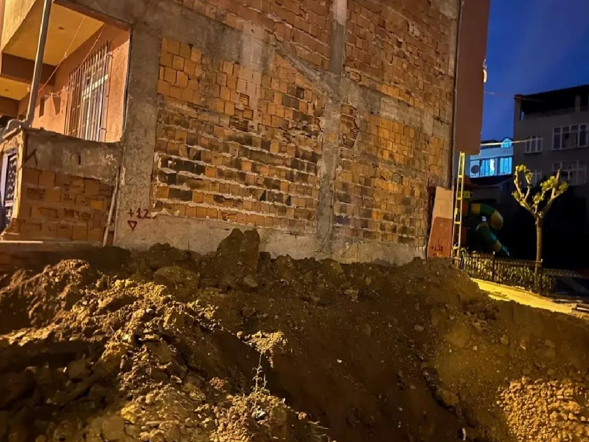 Bağcılar’da Bina Tahliye Edildi