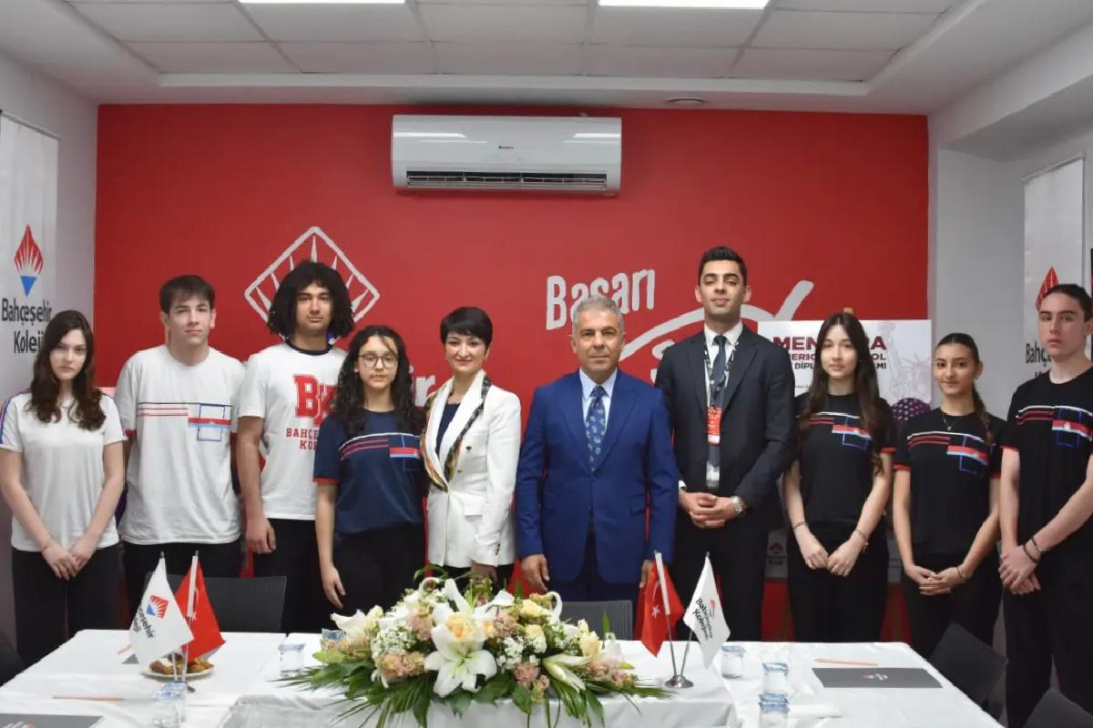 Bahçeşehir Koleji’nden 7 Öğrenci Prestijli Üniversitelere Kabul Aldı