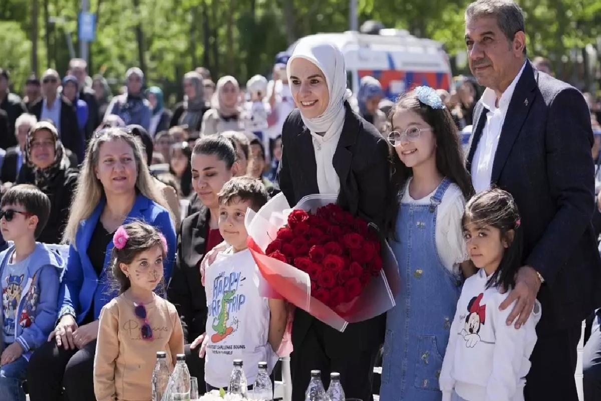 Bakan Göktaş, Anneler Günü’nde Ninni Festivalinin Önemi Üzerine Konuştu