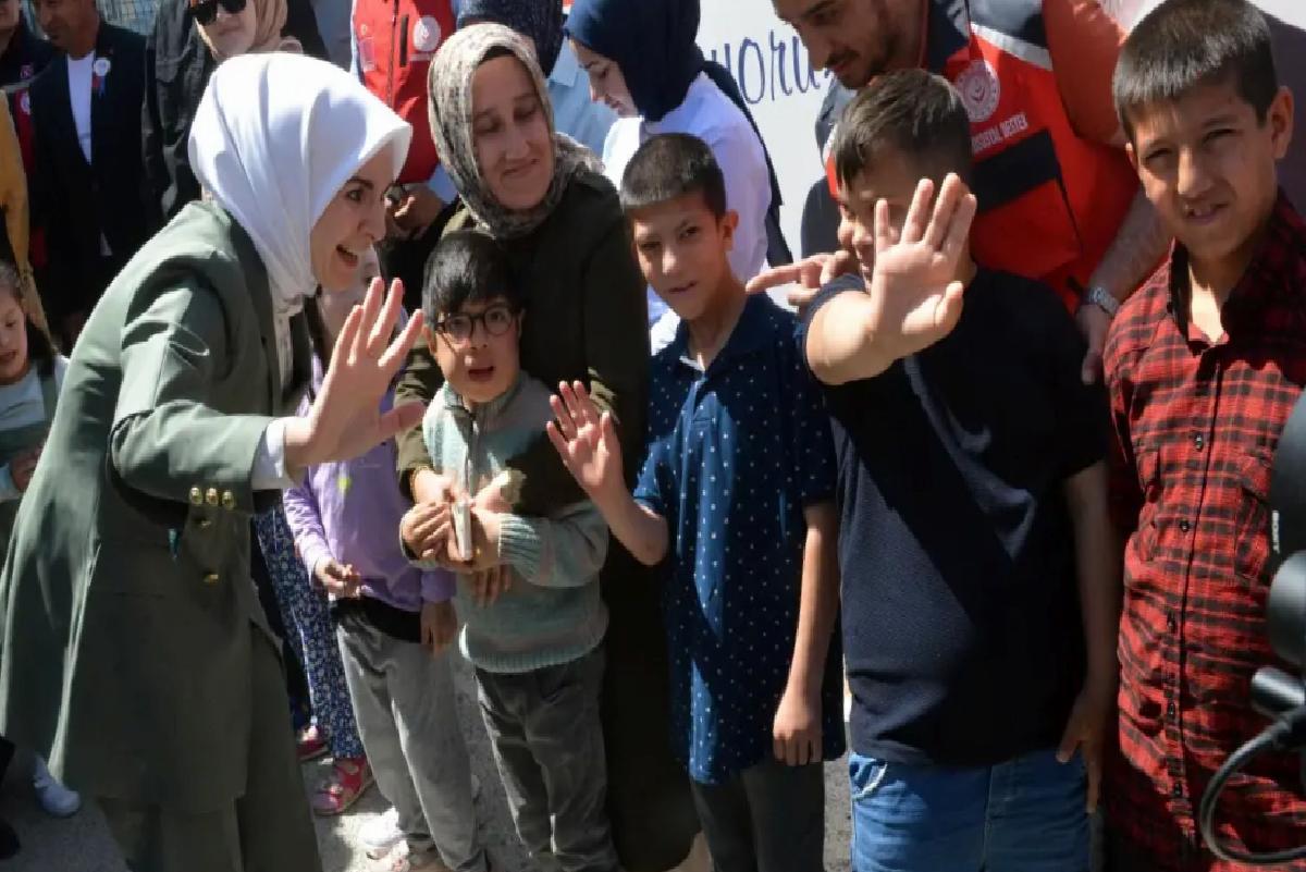 Bakan Göktaş: Bir milleti, bir ve beraber kılan güçlü aile yapısıdır