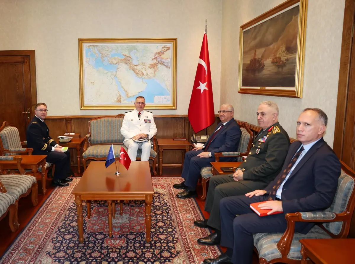 Bakan Güler, NATO Komutanı Vandier’i Kabul Etti