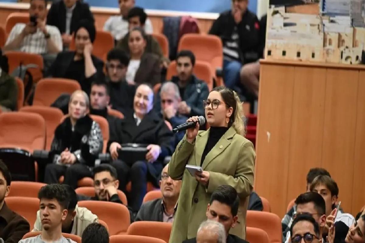 Bakan Kacır, “Türkiye Yüzyılı’nda Milli Teknoloji Akademisi” programına katıldı Açıklaması