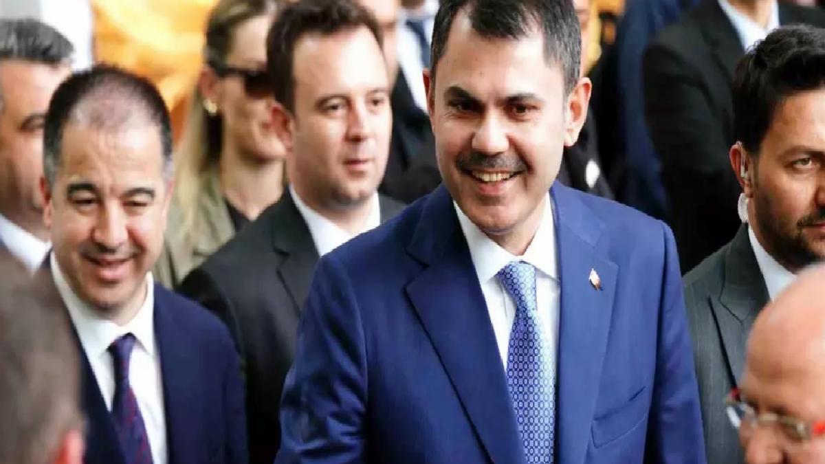 Bakan Kurum Bursa’daki Tarihi Hanlar Bölgesi’ni Ziyaret Etti